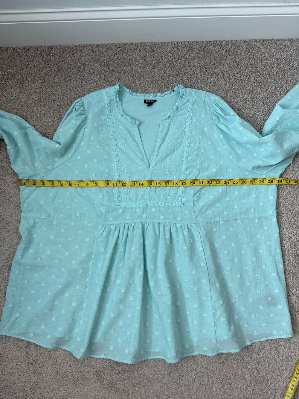 Torrid Clip Dot Pullover Blouse Canal Blue 4X Plus Size - Picture 7 of 8
